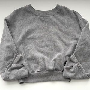 Gray wild fable sweatshirt size small